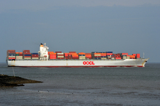 OOCL Kaoshiung.JPG